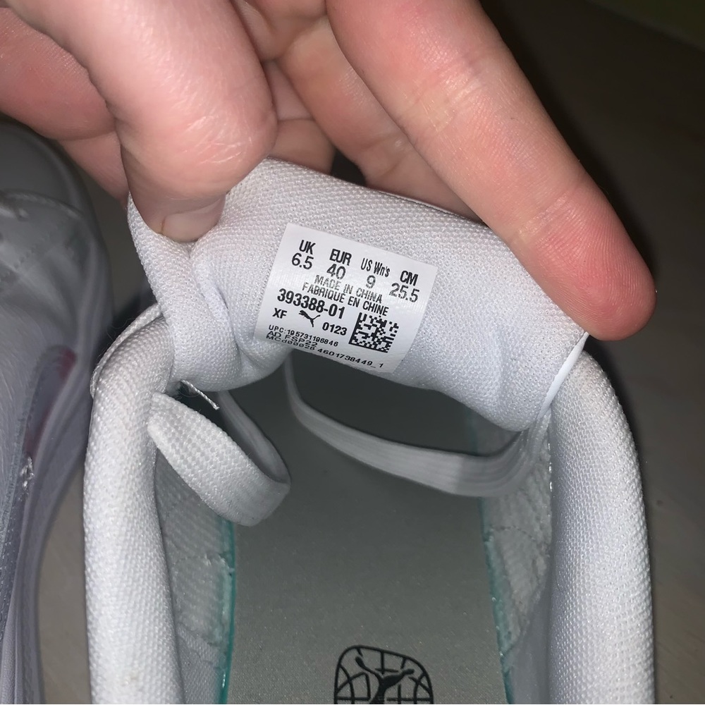 WHITE PUMAS W PINK ACCENT - Picture 2 of 5